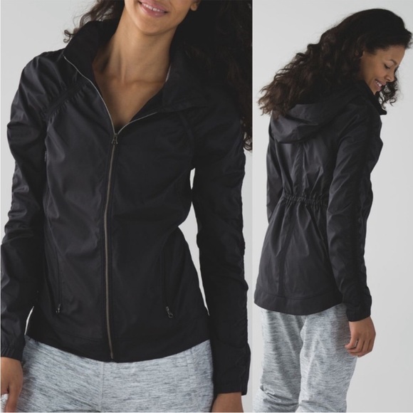 Lululemon Gather And Sprint Running Windbreaker Rain Jacket: Black Size 12 - Picture 3 of 16
